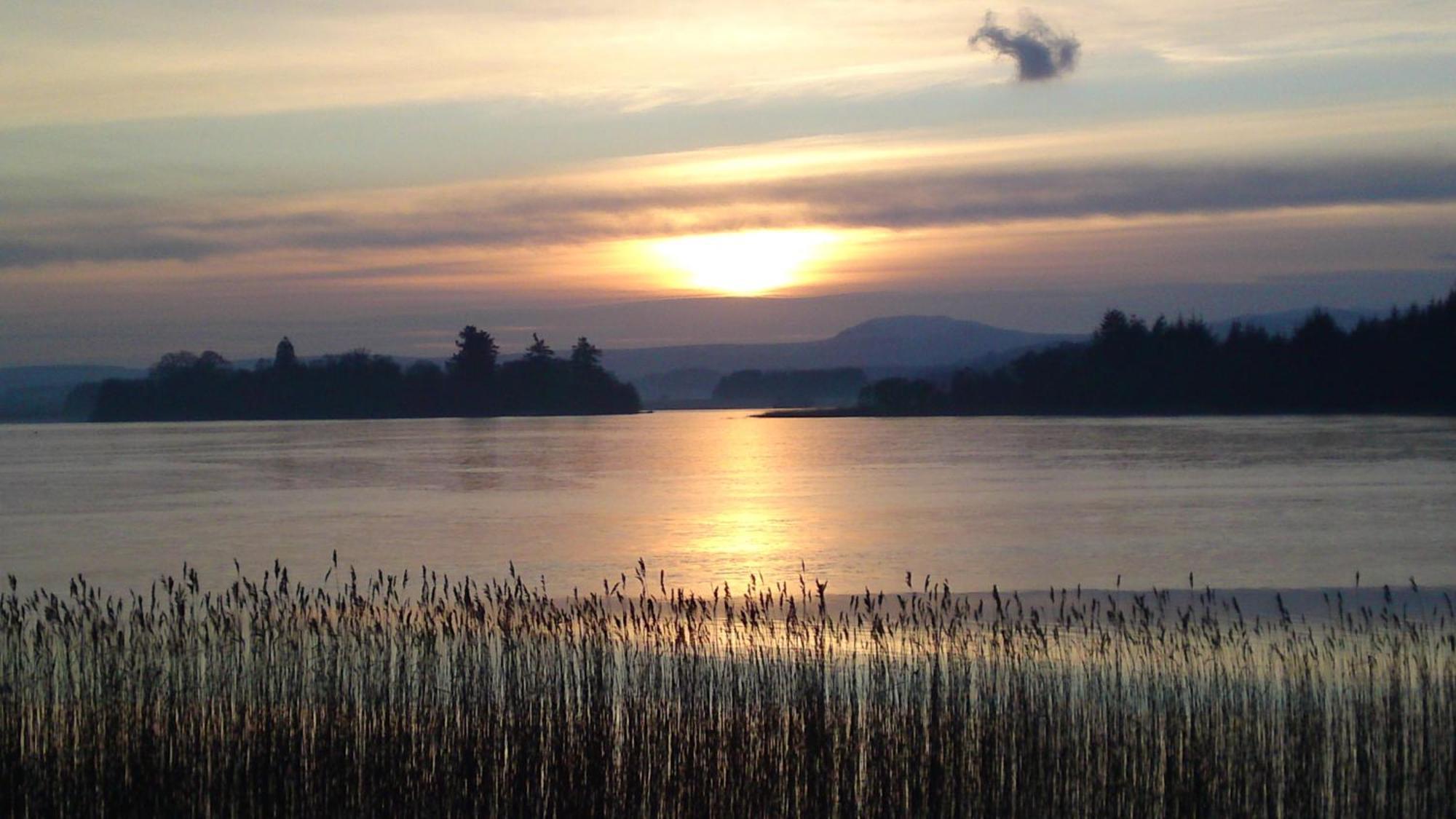 Karma Lake Of Menteith Hotel Stirling Buitenkant foto