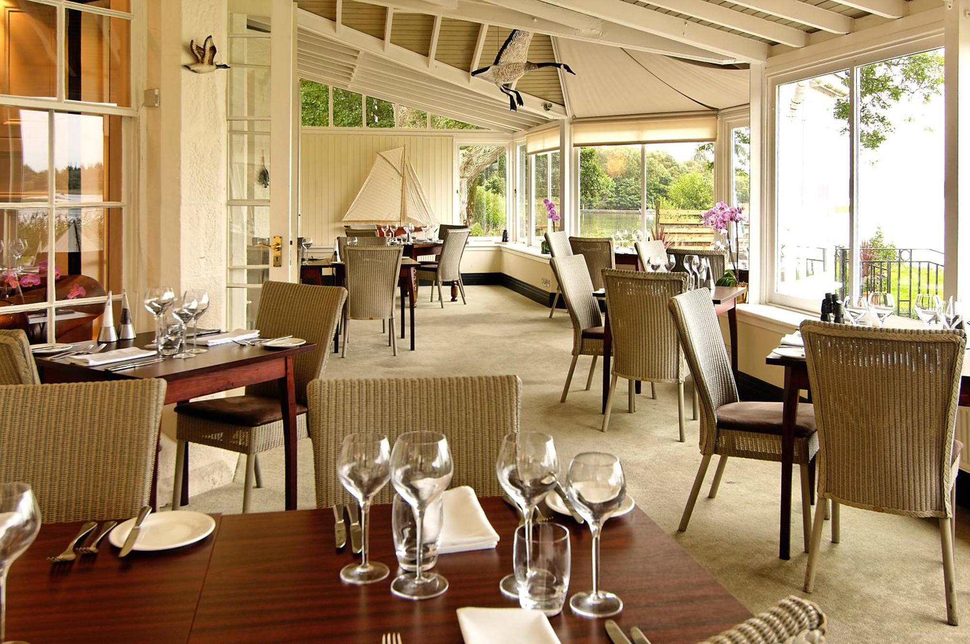 Karma Lake Of Menteith Hotel Stirling Buitenkant foto